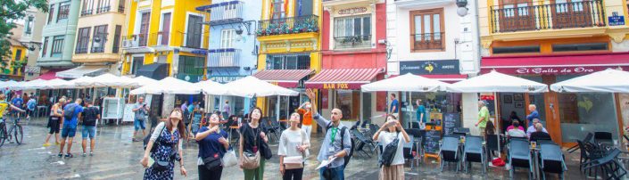 visita guiada en Valencia a turistas japoneses visita guiada en Valencia a turistas japoneses