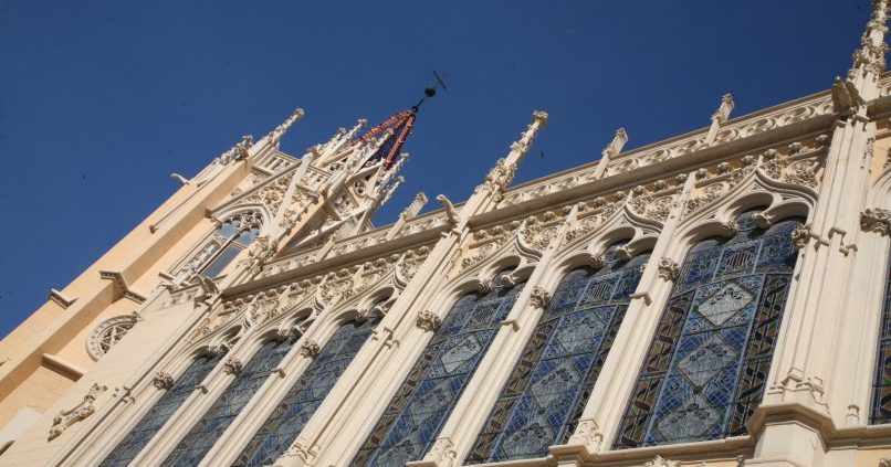 Detalle fachada Palacio de la Exposición en València,