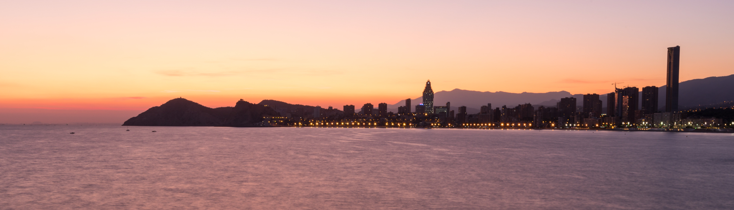 Playa Poniente_Atardecer_Benidorm Comunitat Valenciana 1500x430